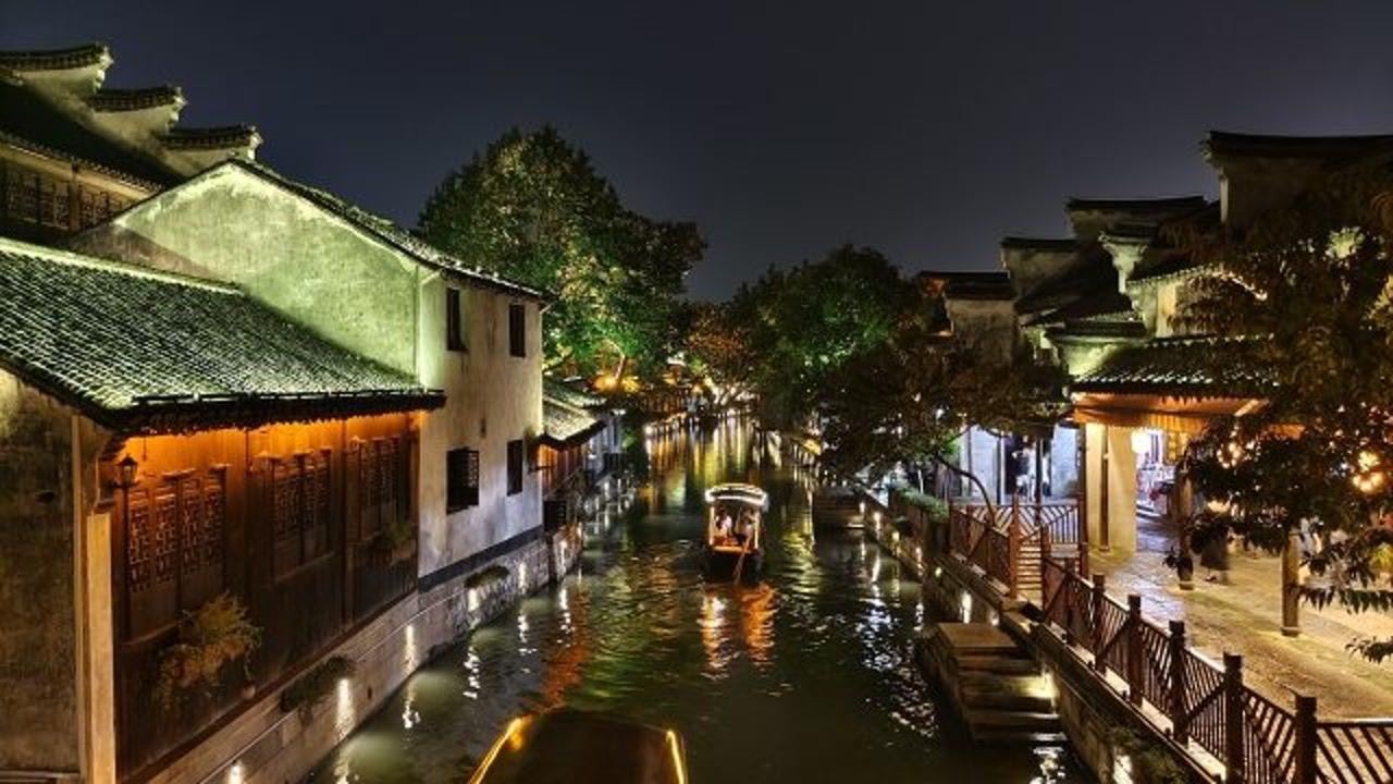 校园追星变形记